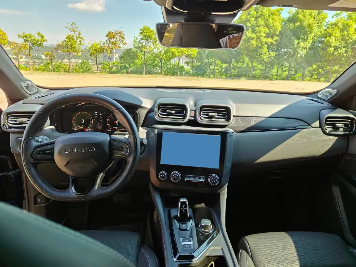 2022 LYNK&CO 03 1.5T 180HP L3 7DCT,autocango,china used car exporter,china ev exporter,chinese used car exporter,chinese used ev exporter
