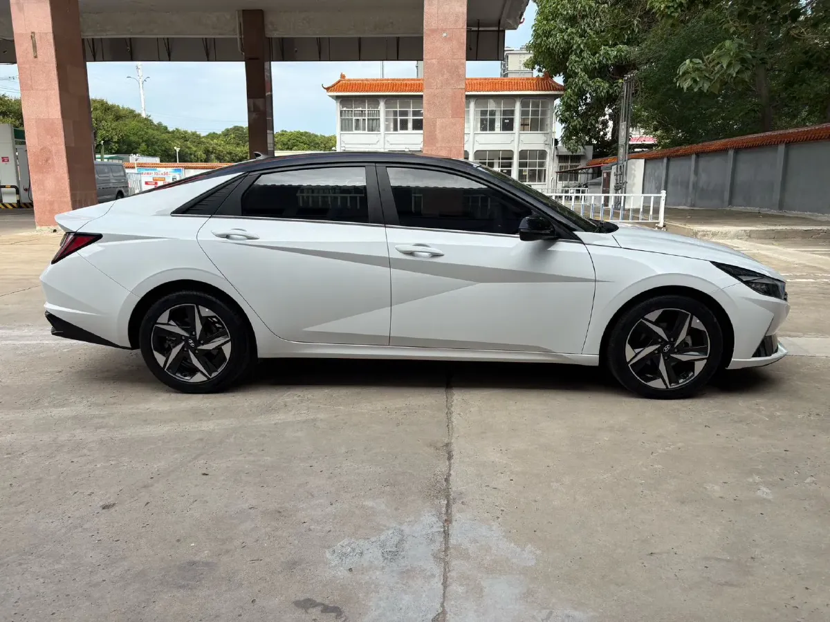 2022 Hyundai Elantra 1.5L 115HP L4 CVT,autocango,china used car exporter,china ev exporter,chinese used car exporter,chinese used ev exporter