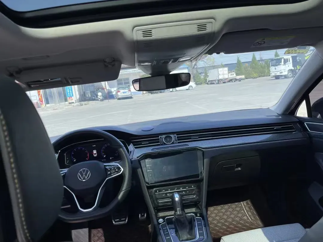 2023 Volkswagen Magotan 2.0T 186HP L4 7DCT,autocango,china used car exporter,china ev exporter,chinese used car exporter,chinese used ev exporter