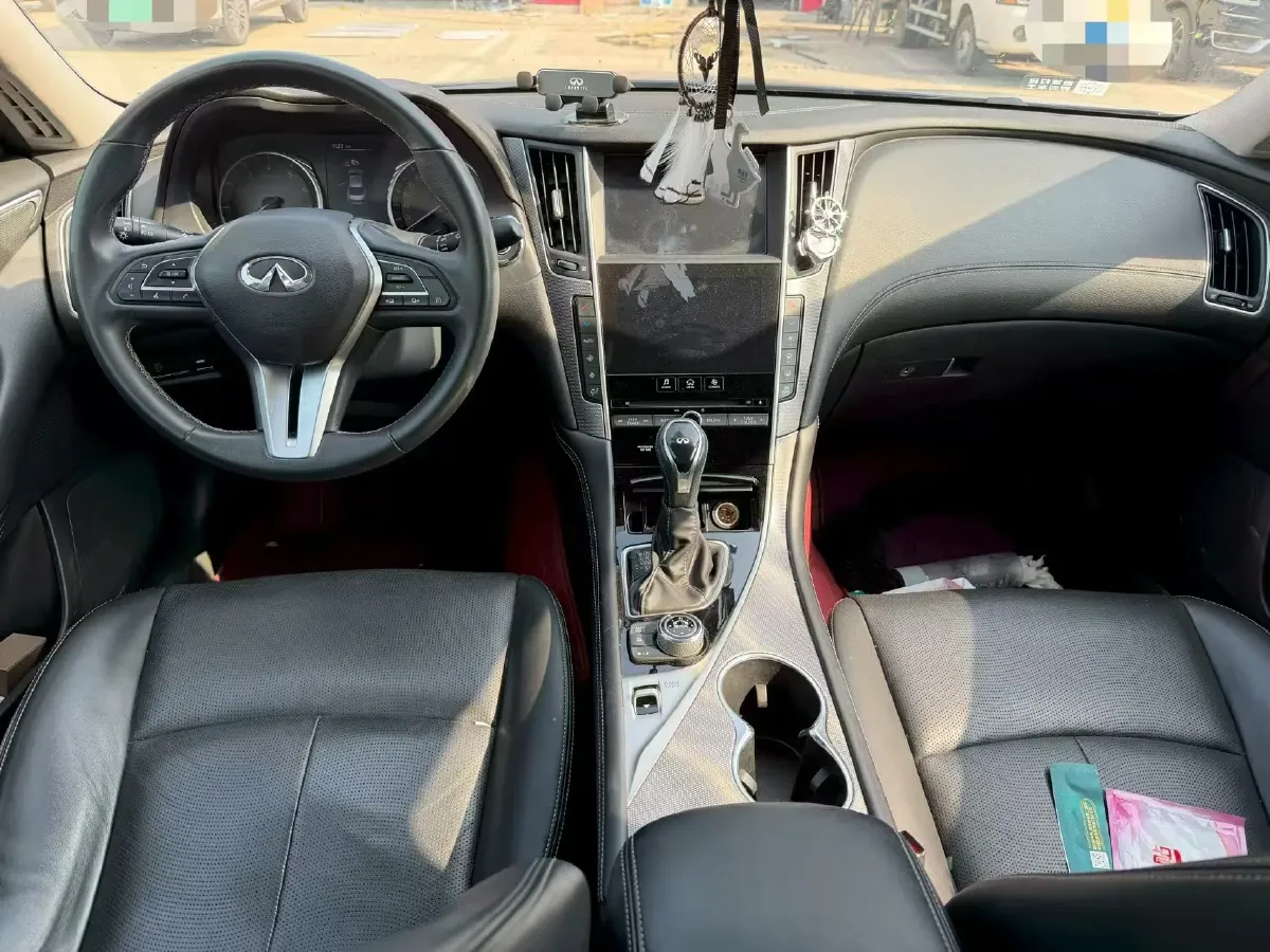 2018 Jeep Grand Commander 2.0T 265HP L4 9AT,autocango,china used car exporter,china ev exporter,chinese used car exporter,chinese used ev exporter