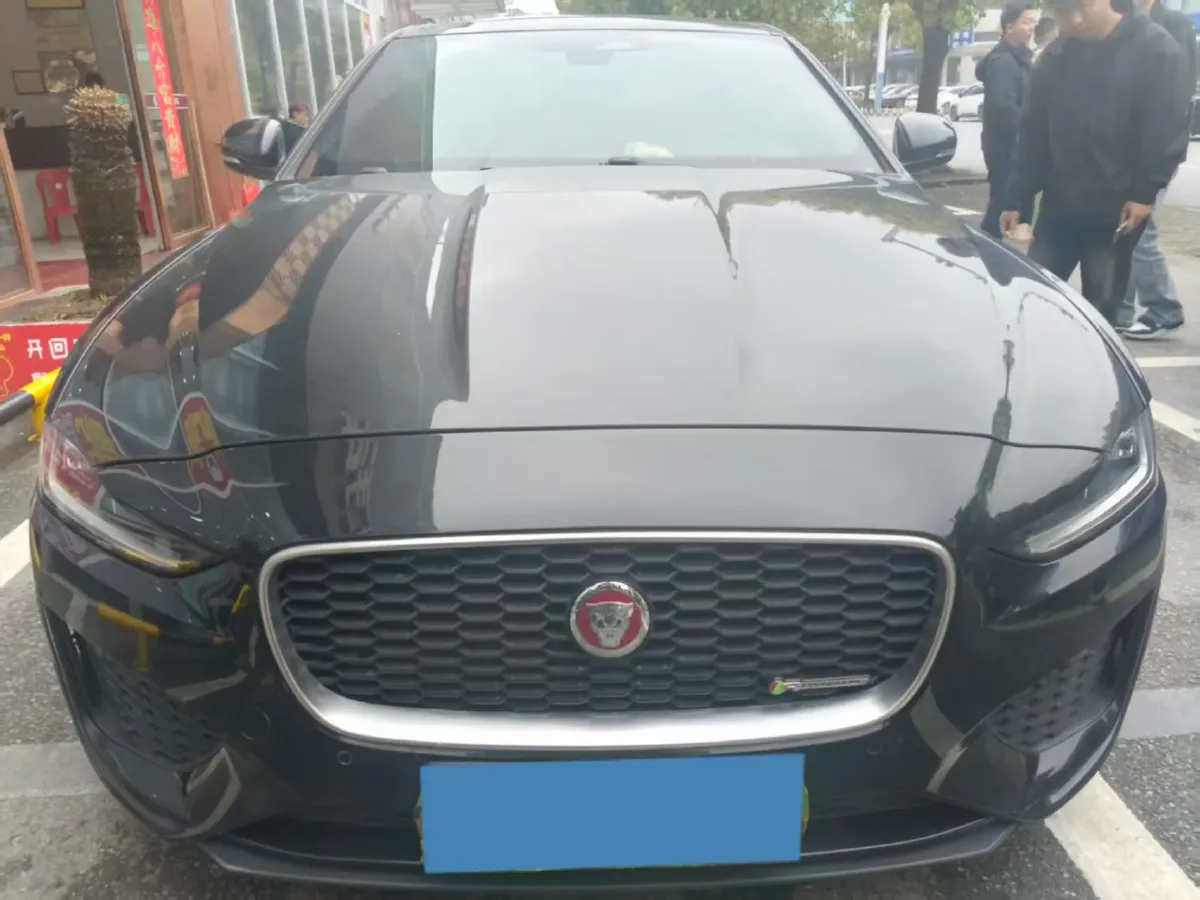 2022 Jaguar XEL 2.0T 250HP L4 8AT,autocango,china used car exporter,china ev exporter,chinese used car exporter,chinese used ev exporter
