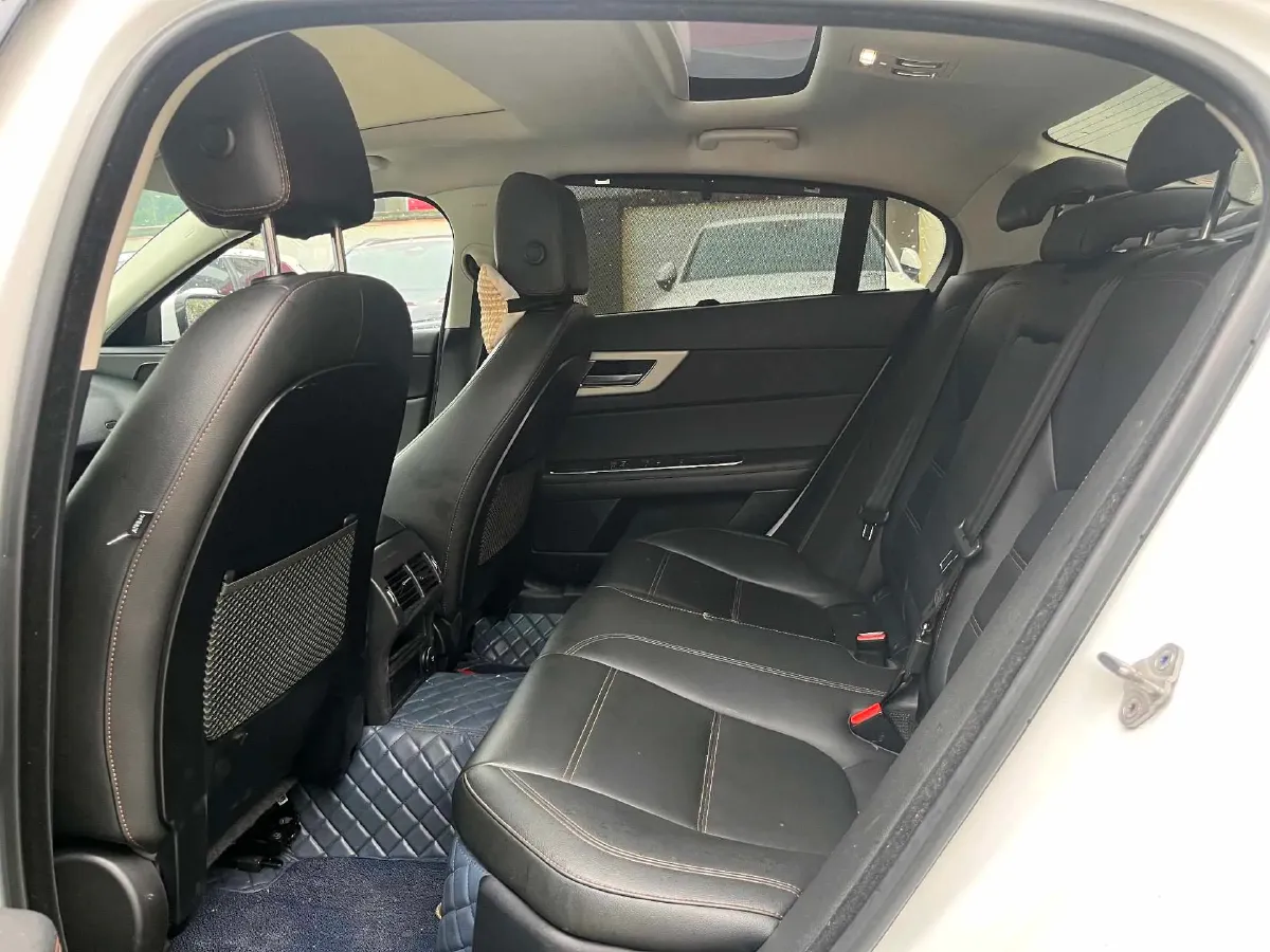 2018 Jaguar XEL 2.0T 200HP L4 8AT,autocango,china used car exporter,china ev exporter,chinese used car exporter,chinese used ev exporter