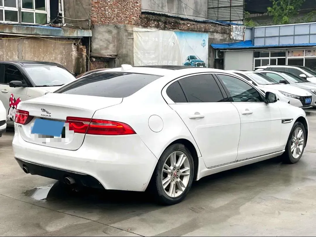 2018 Jaguar XEL 2.0T 200HP L4 8AT,autocango,china used car exporter,china ev exporter,chinese used car exporter,chinese used ev exporter