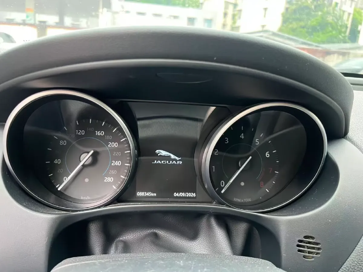 2018 Jaguar XEL 2.0T 200HP L4 8AT,autocango,china used car exporter,china ev exporter,chinese used car exporter,chinese used ev exporter