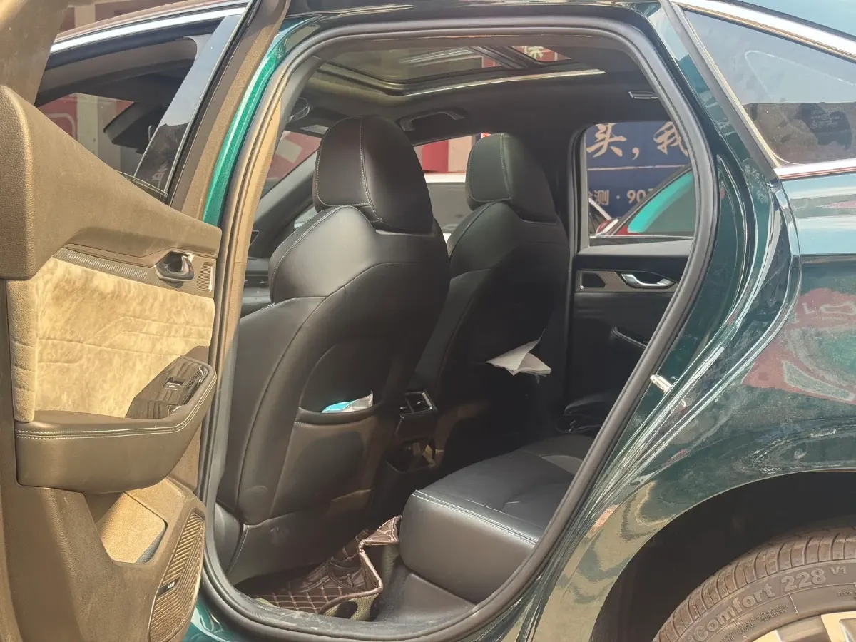 2023 Geely Preface 2.0T 190HP L4 7DCT,autocango,china used car exporter,china ev exporter,chinese used car exporter,chinese used ev exporter