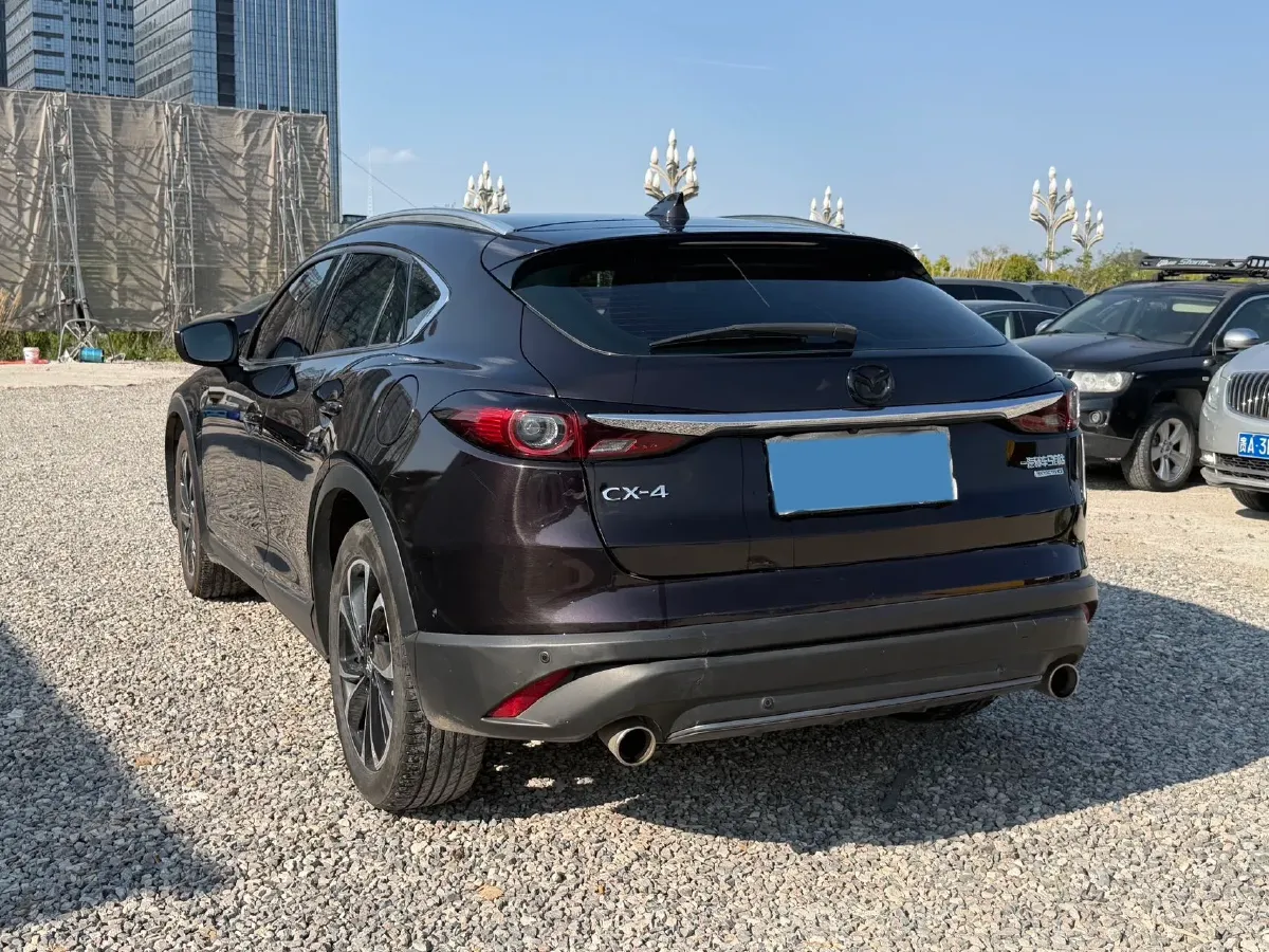 2020 Mazda CX-4 2.5L 192HP L4 6AT,autocango,china used car exporter,china ev exporter,chinese used car exporter,chinese used ev exporter