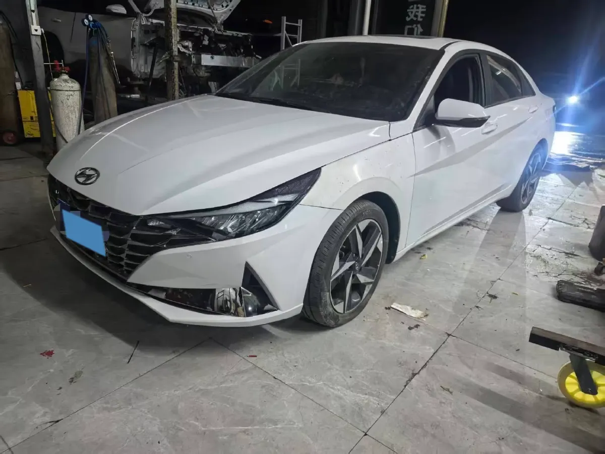 2021 Hyundai Elantra 1.5L 115HP L4 CVT,autocango,china used car exporter,china ev exporter,chinese used car exporter,chinese used ev exporter