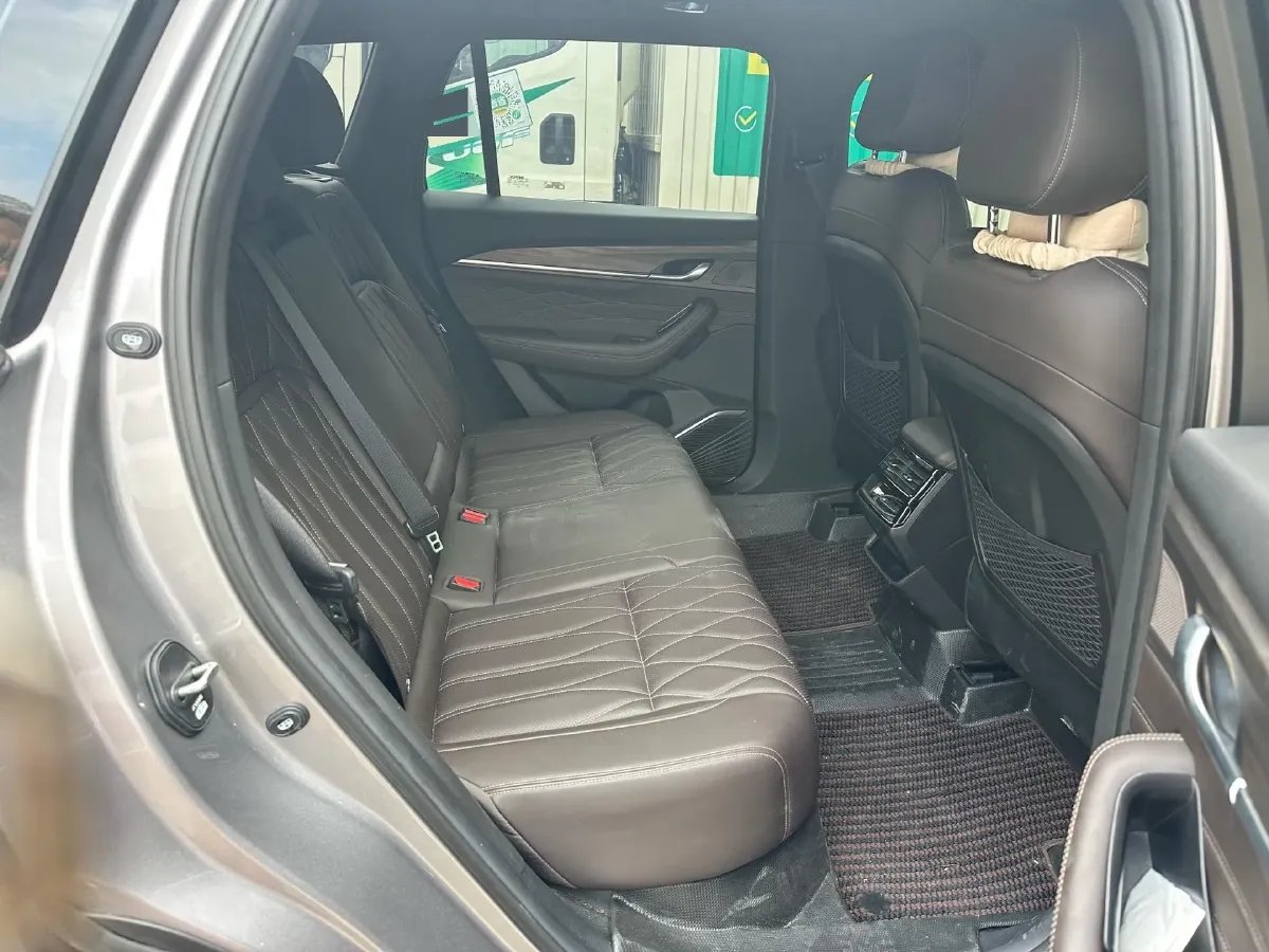 2025 Geely Monjaro 2.0T 238HP L4 8AT,autocango,china used car exporter,china ev exporter,chinese used car exporter,chinese used ev exporter