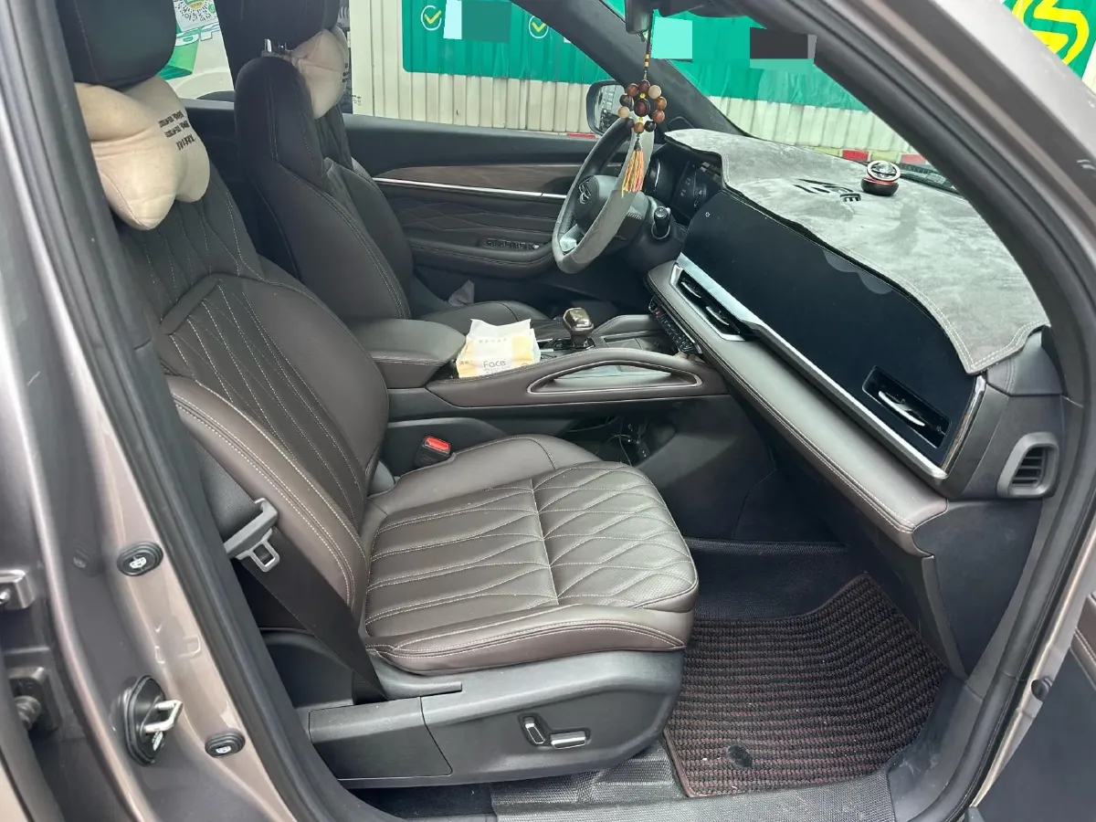 2025 Geely Monjaro 2.0T 238HP L4 8AT,autocango,china used car exporter,china ev exporter,chinese used car exporter,chinese used ev exporter