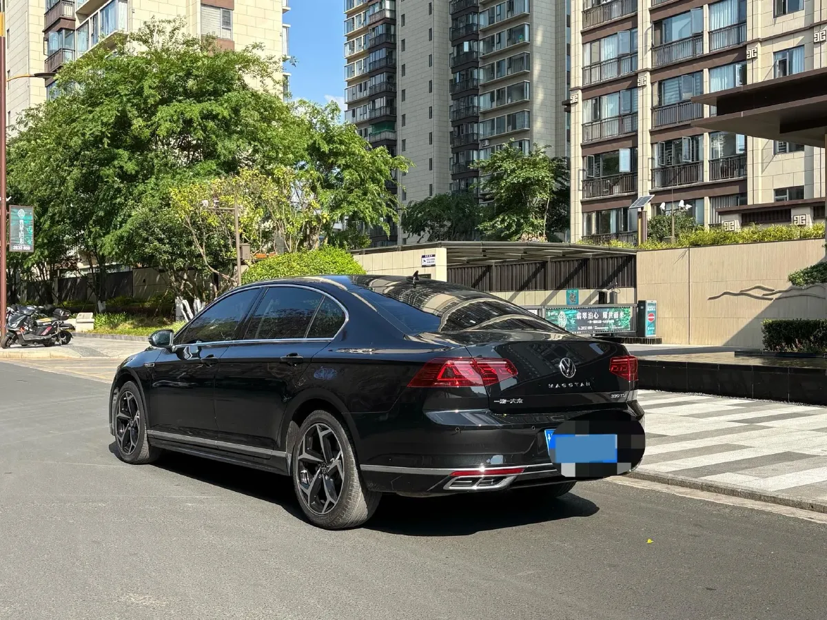 2023 Volkswagen Magotan 2.0T 186HP L4 7DCT,autocango,china used car exporter,china ev exporter,chinese used car exporter,chinese used ev exporter