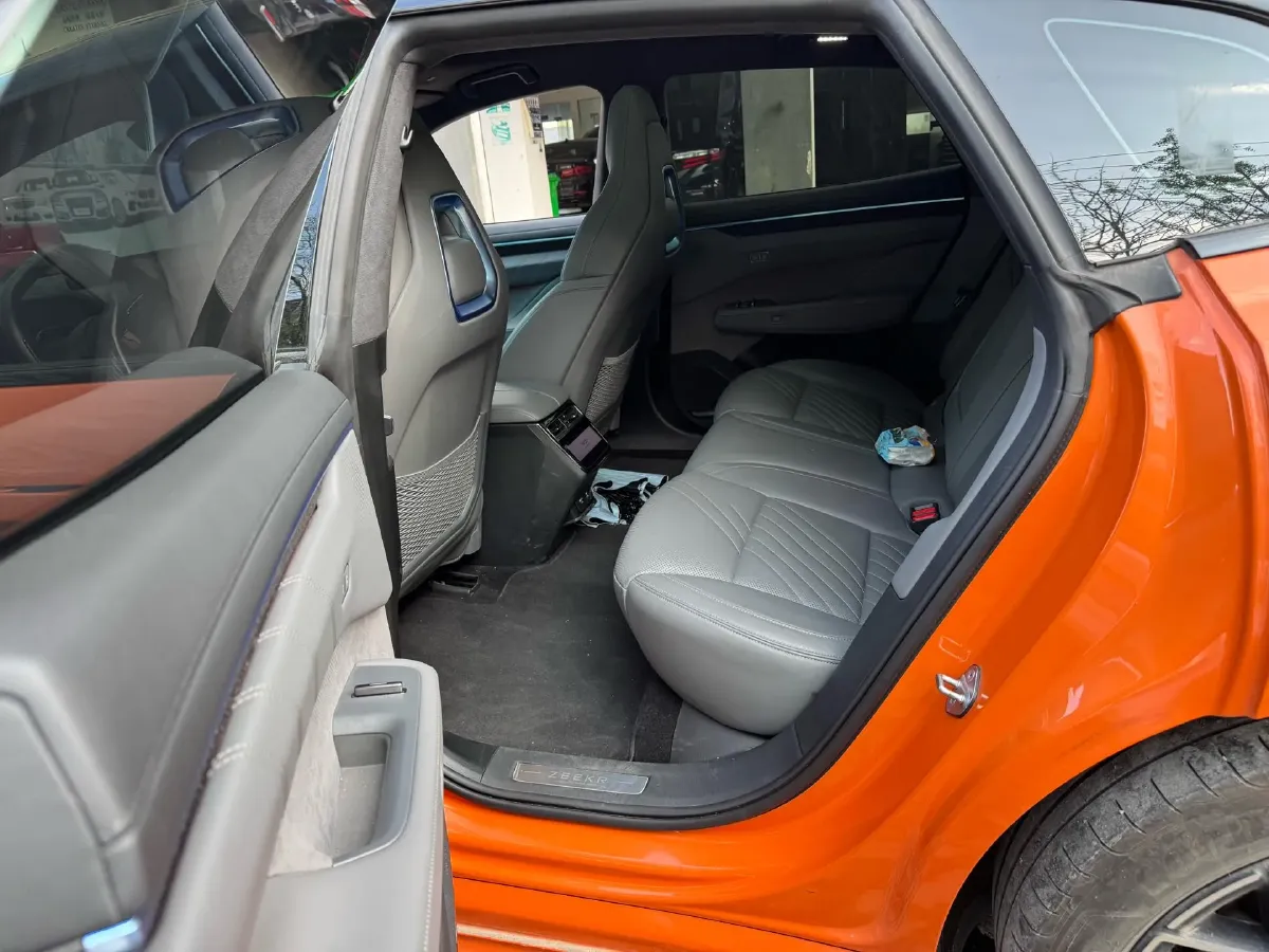 2025 Zeekr 001 BEV 95KWH,autocango,china used car exporter,china ev exporter,chinese used car exporter,chinese used ev exporter