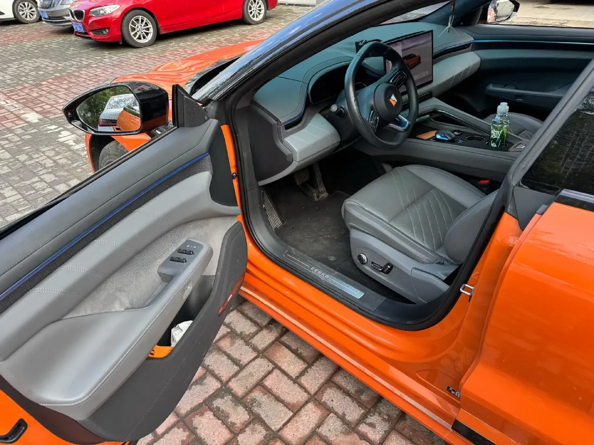 2025 Zeekr 001 BEV 95KWH,autocango,china used car exporter,china ev exporter,chinese used car exporter,chinese used ev exporter