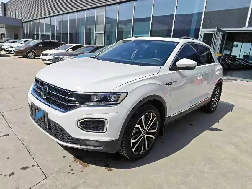 2021 Volkswagen T-Roc 1.4T 150HP L4 7DCT,autocango,china used car exporter,china ev exporter,chinese used car exporter,chinese used ev exporter