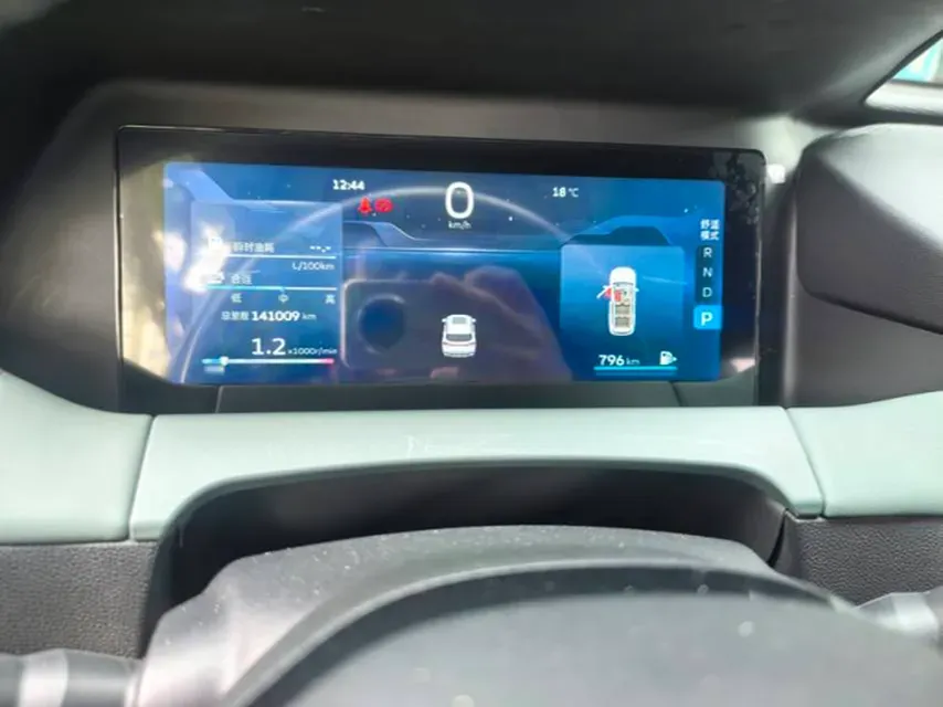 2023 Geely Okavango L 2.0T 218HP L4 7DCT,autocango,china used car exporter,china ev exporter,chinese used car exporter,chinese used ev exporter