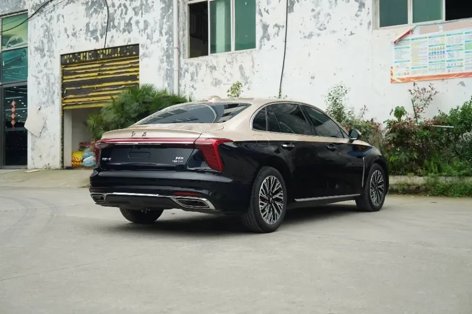 2024 HongQi H5 2.0T 224HP L4 8AT,autocango,china used car exporter,china ev exporter,chinese used car exporter,chinese used ev exporter