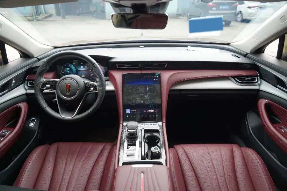 2024 HongQi H5 2.0T 224HP L4 8AT,autocango,china used car exporter,china ev exporter,chinese used car exporter,chinese used ev exporter