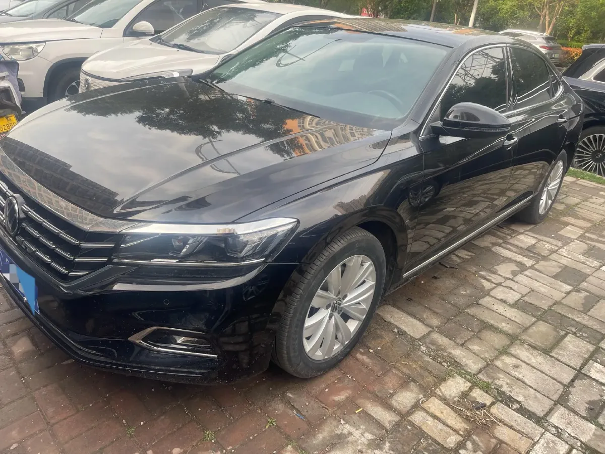 2020 Volkswagen Passat 2.0T 186HP L4 7DCT,autocango,china used car exporter,china ev exporter,chinese used car exporter,chinese used ev exporter