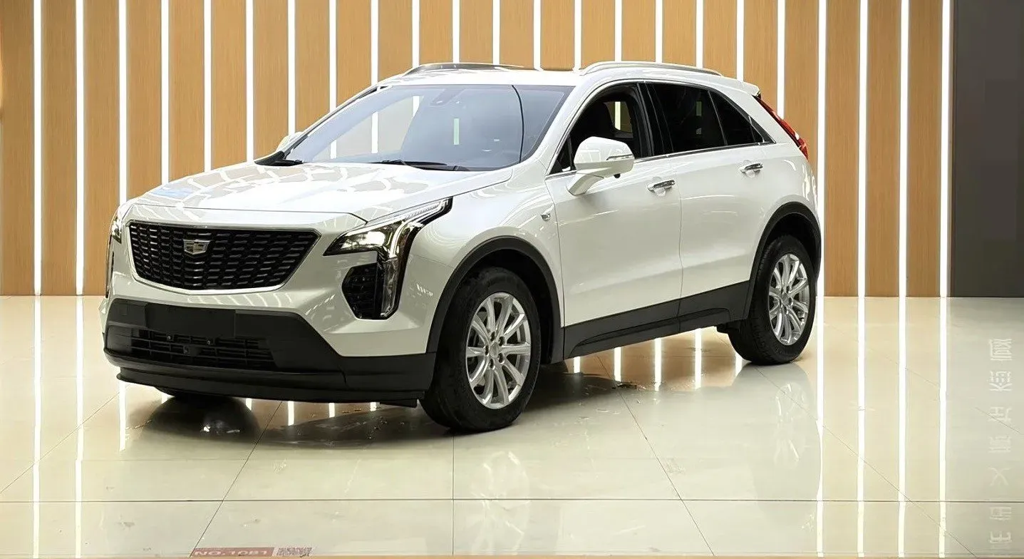 2022 Cadillac XT4 2.0T 237HP L4 9AT,autocango,china used car exporter,china ev exporter,chinese used car exporter,chinese used ev exporter