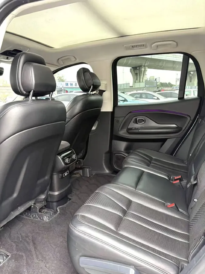 2018 NIO ES8 BEV 70KWH,autocango,china used car exporter,china ev exporter,chinese used car exporter,chinese used ev exporter