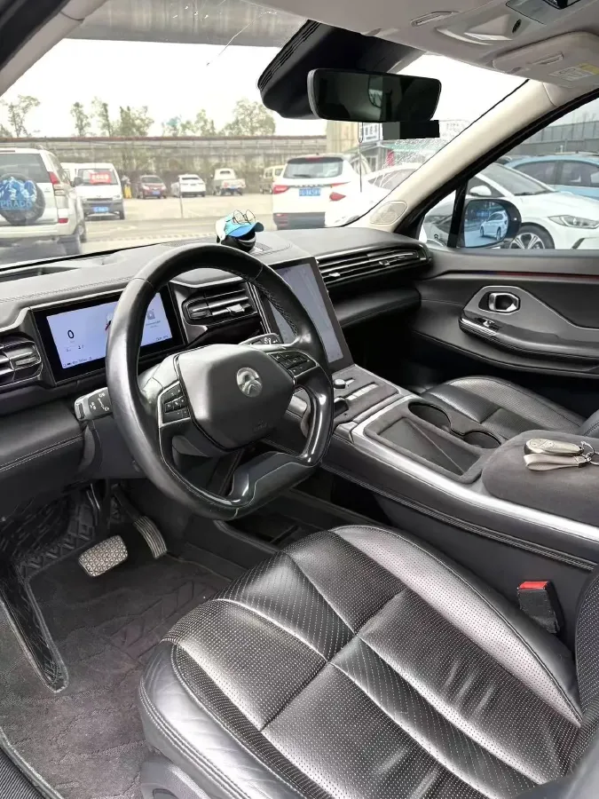 2018 NIO ES8 BEV 70KWH,autocango,china used car exporter,china ev exporter,chinese used car exporter,chinese used ev exporter