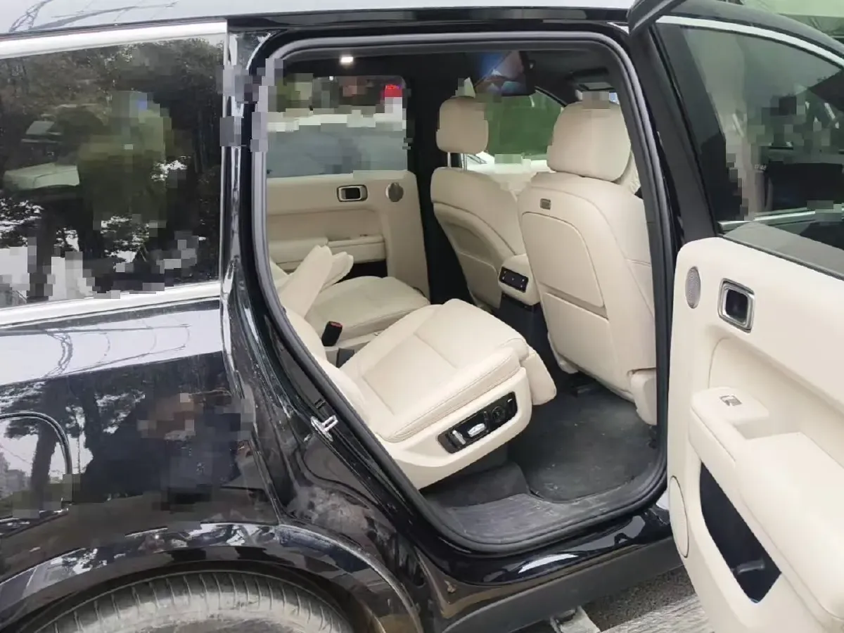 2024 Li L9 Range Extended 154HP REEV 52.3KWH,autocango,china used car exporter,china ev exporter,chinese used car exporter,chinese used ev exporter