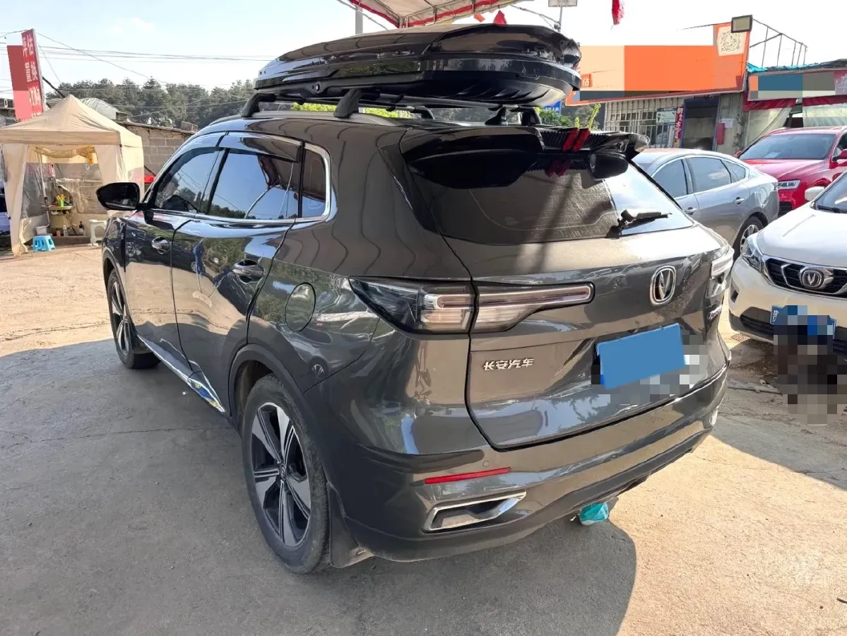 2022 ChangAn Oshan X7 Plus 1.5T 188HP L4 7DCT,autocango,china used car exporter,china ev exporter,chinese used car exporter,chinese used ev exporter
