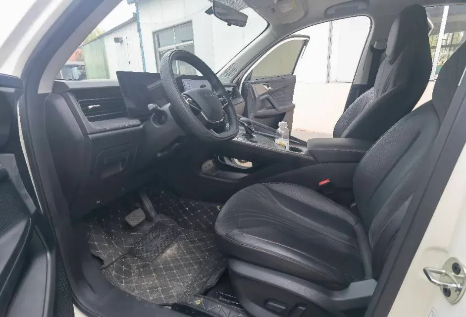 2024 Roewe D5X DMH 1.5T 150HP L4 2DHT PHEV 21.4KWH,autocango,china used car exporter,china ev exporter,chinese used car exporter,chinese used ev exporter