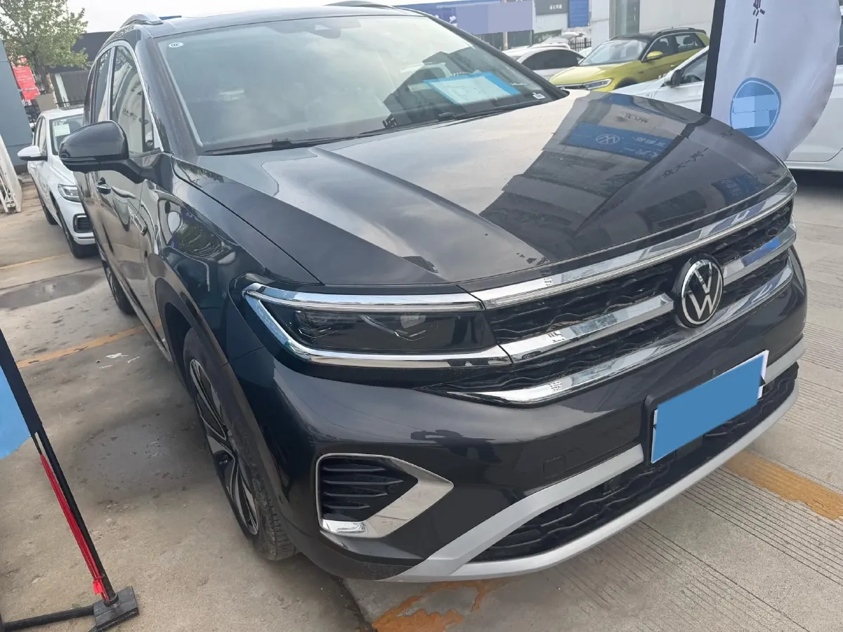 2024 Volkswagen Talagon 2.0T 220HP L4 7DCT,autocango,china used car exporter,china ev exporter,chinese used car exporter,chinese used ev exporter