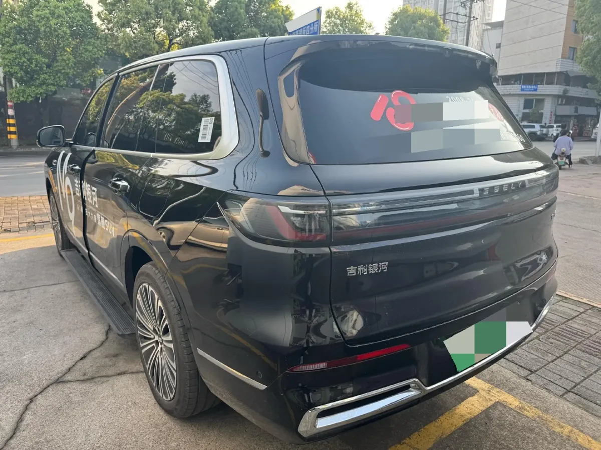 2025 Geely Galaxy M9 1.5T 163HP L4 3DHT PHEV,autocango,china used car exporter,china ev exporter,chinese used car exporter,chinese used ev exporter