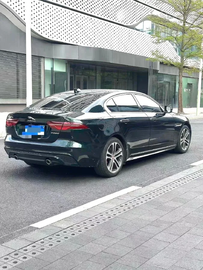 2021 Jaguar XEL 2.0T 250HP L4 8AT,autocango,china used car exporter,china ev exporter,chinese used car exporter,chinese used ev exporter