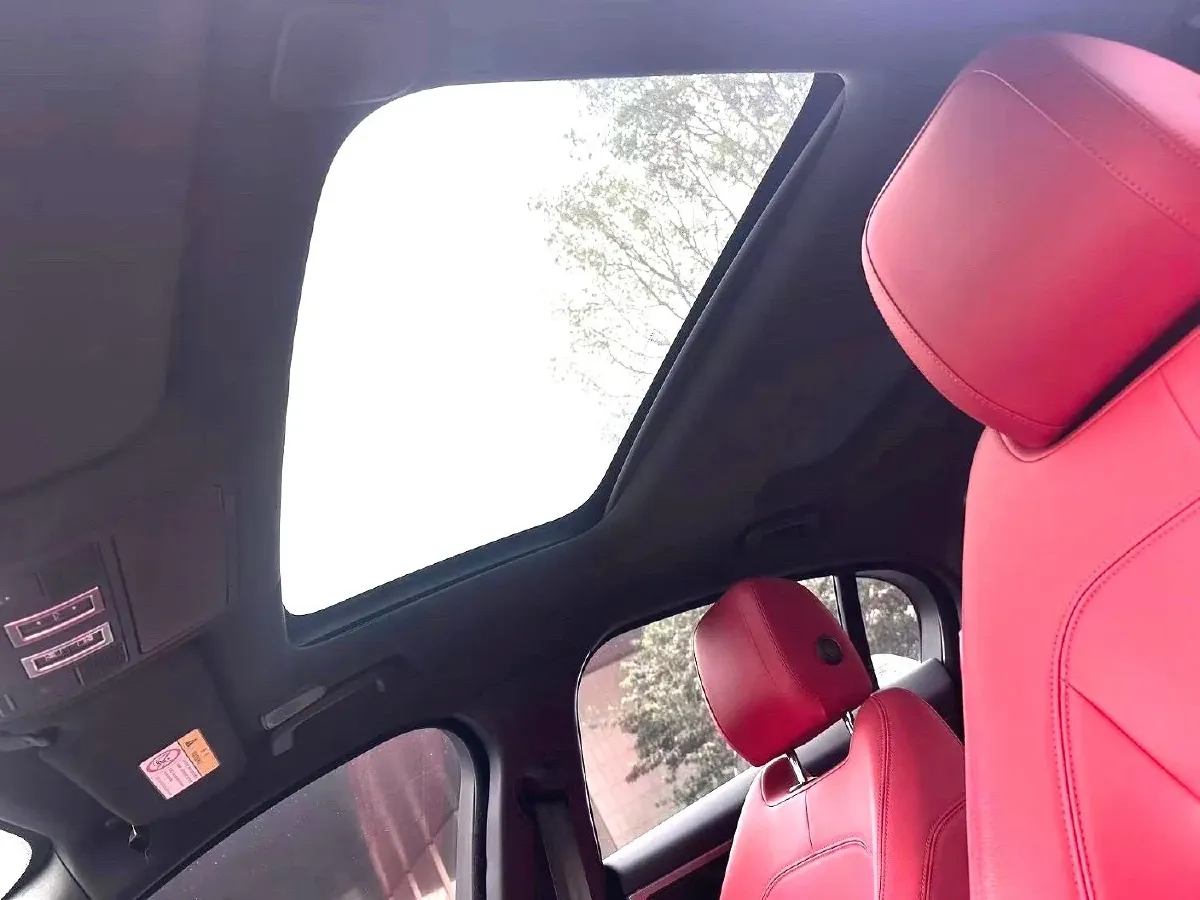 2021 Jaguar XEL 2.0T 250HP L4 8AT,autocango,china used car exporter,china ev exporter,chinese used car exporter,chinese used ev exporter