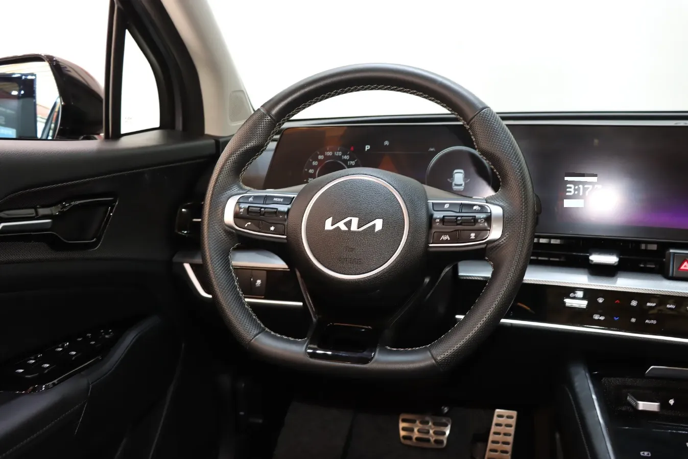 2023 Kia Sportage 2.0T 236HP L4 8AT,autocango,china used car exporter,china ev exporter,chinese used car exporter,chinese used ev exporter