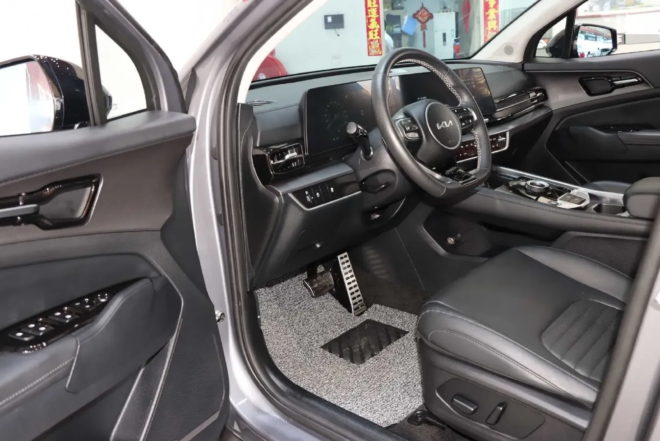 2023 Kia Sportage 2.0T 236HP L4 8AT,autocango,china used car exporter,china ev exporter,chinese used car exporter,chinese used ev exporter