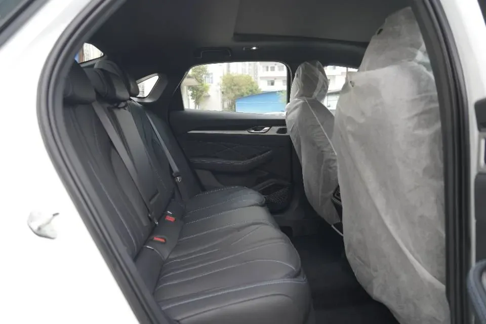 2026 Geely Preface 1.5T 181HP L4 7DCT,autocango,china used car exporter,china ev exporter,chinese used car exporter,chinese used ev exporter