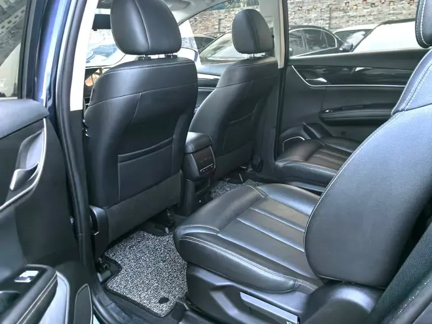 2019 BYD Song MAX 1.5T 154HP L4 6MT,autocango,china used car exporter,china ev exporter,chinese used car exporter,chinese used ev exporter