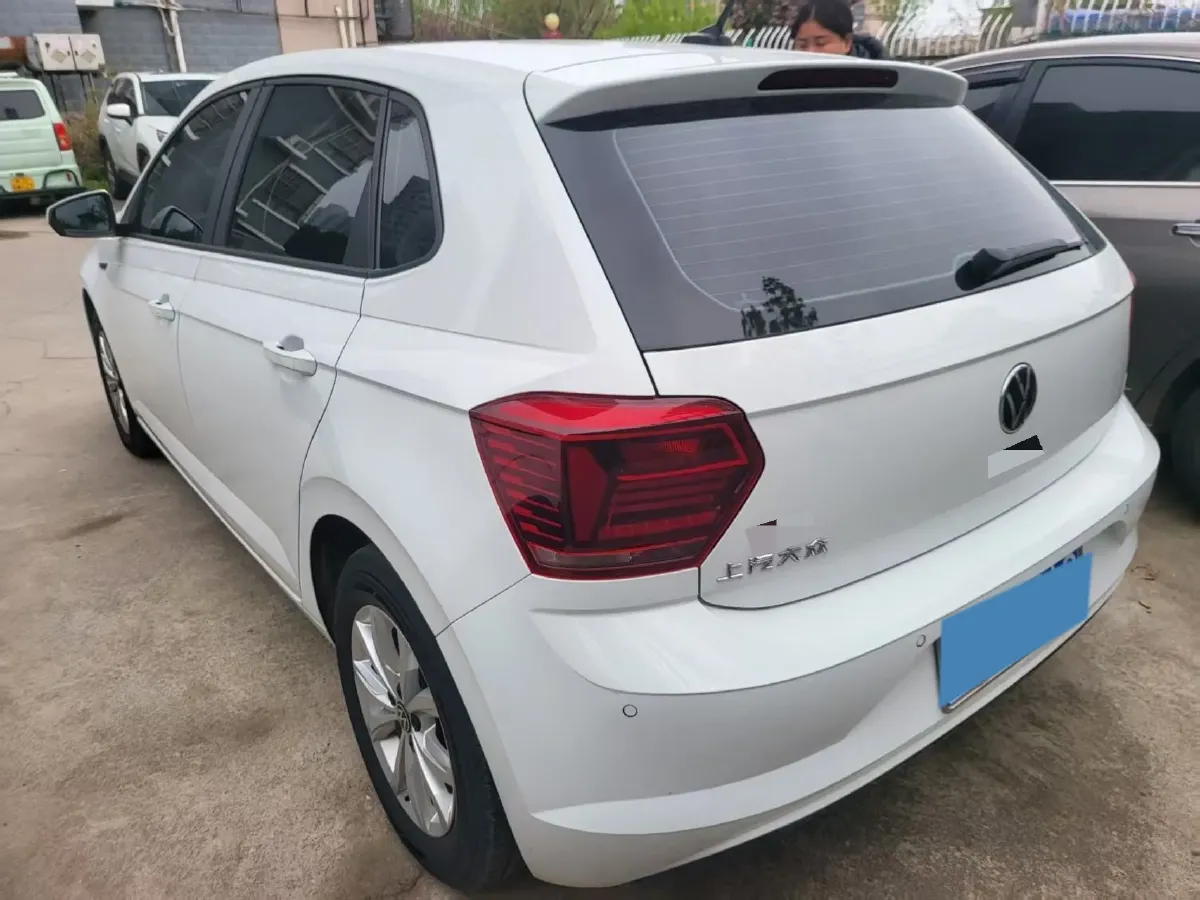 2023 Volkswagen Polo 1.5L 110HP L4 6AT,autocango,china used car exporter,china ev exporter,chinese used car exporter,chinese used ev exporter