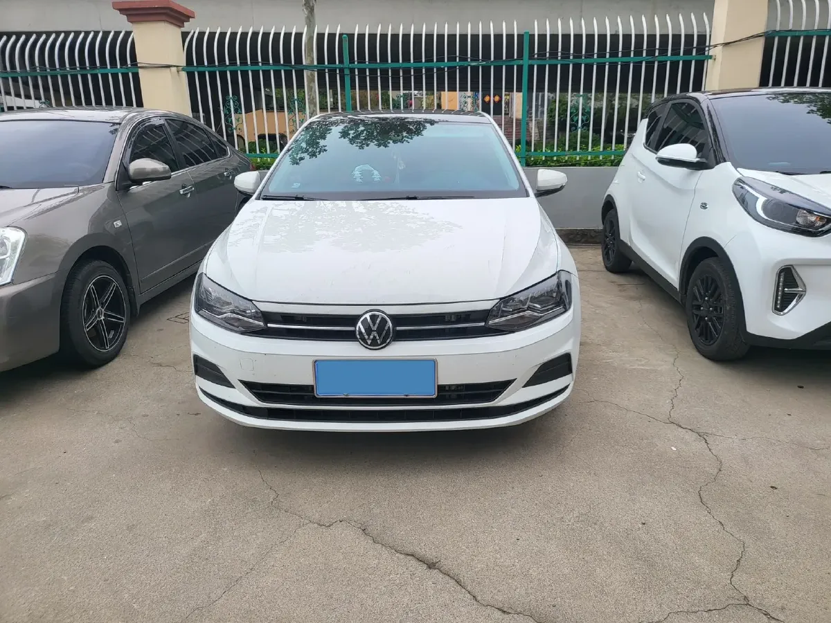2023 Volkswagen Polo 1.5L 110HP L4 6AT,autocango,china used car exporter,china ev exporter,chinese used car exporter,chinese used ev exporter