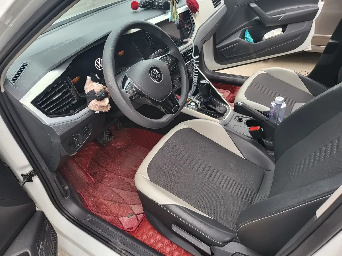 2023 Volkswagen Polo 1.5L 110HP L4 6AT,autocango,china used car exporter,china ev exporter,chinese used car exporter,chinese used ev exporter