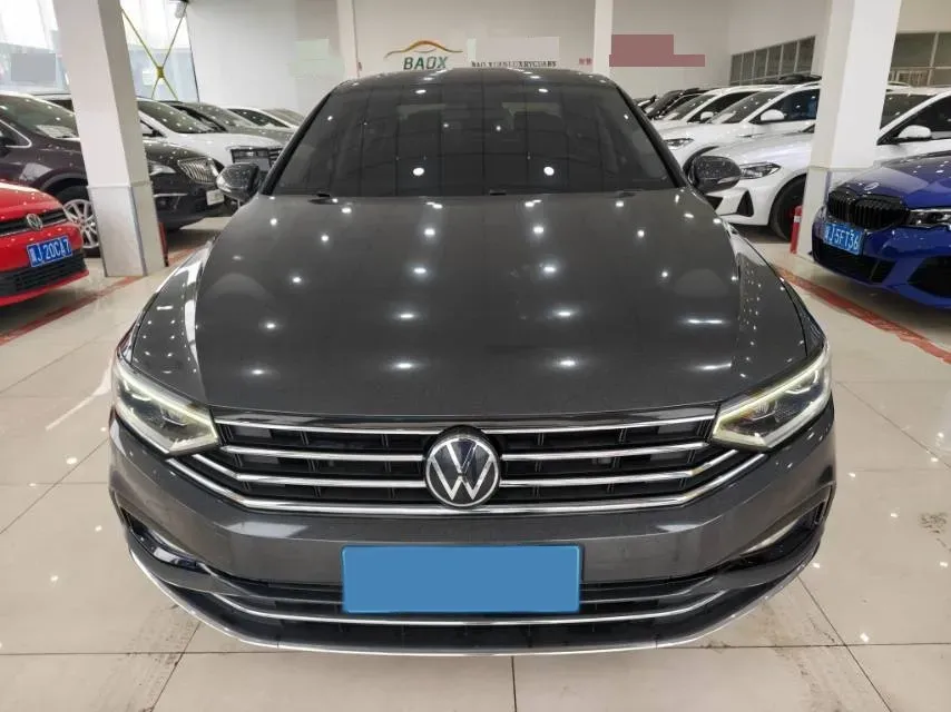 2020 Volkswagen Magotan 1.4T 150HP L4 7DCT,autocango,china used car exporter,china ev exporter,chinese used car exporter,chinese used ev exporter