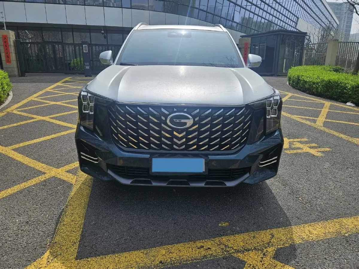 2022 GAC Trumpchi GS8 2.0T 252HP L4 8AT,autocango,china used car exporter,china ev exporter,chinese used car exporter,chinese used ev exporter