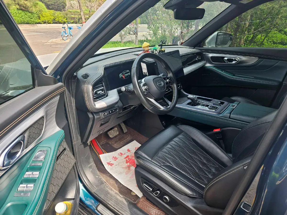 2022 GAC Trumpchi GS8 2.0T 252HP L4 8AT,autocango,china used car exporter,china ev exporter,chinese used car exporter,chinese used ev exporter