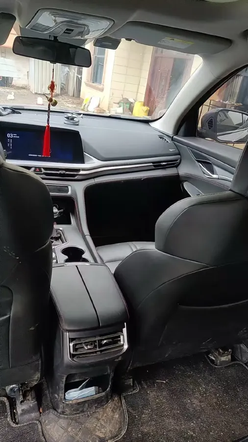 2022 ChangAn CS75 Plus 1.5T 178HP L4 6AT,autocango,china used car exporter,china ev exporter,chinese used car exporter,chinese used ev exporter