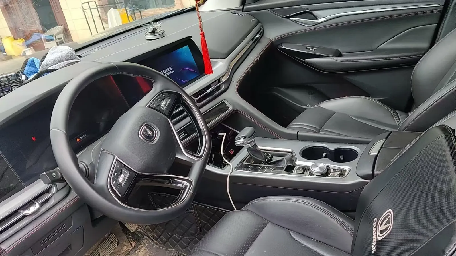 2022 ChangAn CS75 Plus 1.5T 178HP L4 6AT,autocango,china used car exporter,china ev exporter,chinese used car exporter,chinese used ev exporter