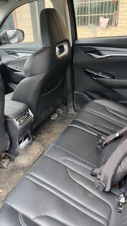 2022 ChangAn CS75 Plus 1.5T 178HP L4 6AT,autocango,china used car exporter,china ev exporter,chinese used car exporter,chinese used ev exporter