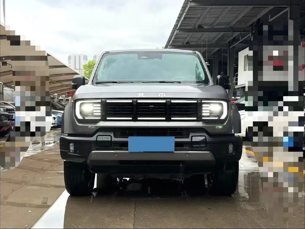 2024 Beijing BJ40 2.0T 245HP L4 8AT,autocango,china used car exporter,china ev exporter,chinese used car exporter,chinese used ev exporter