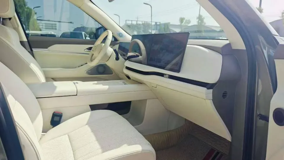 2025 WEY BlueMountain 1.5T 170HP L4 4DHT PHEV 44.5KWH,autocango,china used car exporter,china ev exporter,chinese used car exporter,chinese used ev exporter