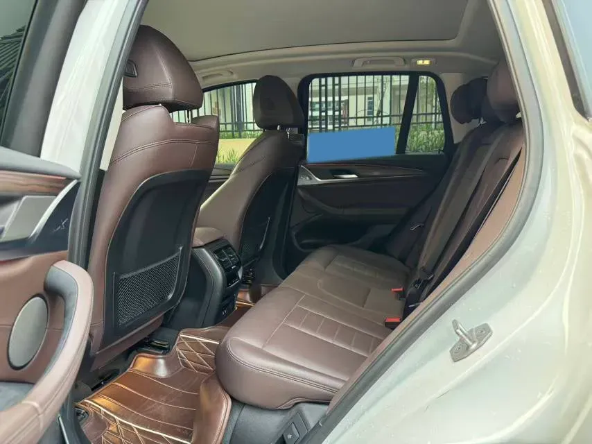 2020 BMW X3 2.0T 224HP L4 8AT,autocango,china used car exporter,china ev exporter,chinese used car exporter,chinese used ev exporter