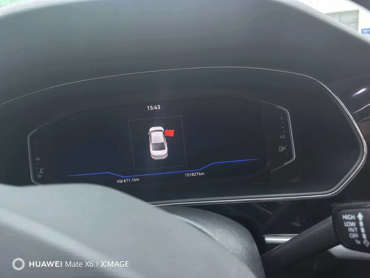 2023 Volkswagen Passat 2.0T 220HP L4 7DCT,autocango,china used car exporter,china ev exporter,chinese used car exporter,chinese used ev exporter