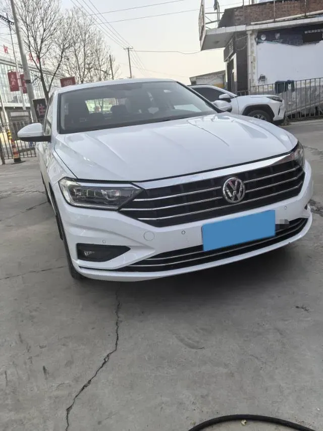 2019 Luxgen Grand 7 MPV 2.0T 188HP L4 6AT,autocango,china used car exporter,china ev exporter,chinese used car exporter,chinese used ev exporter