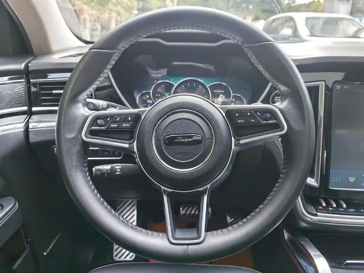 2017 Zotye T700 1.8T 177HP L4 6DCT,autocango,china used car exporter,china ev exporter,chinese used car exporter,chinese used ev exporter